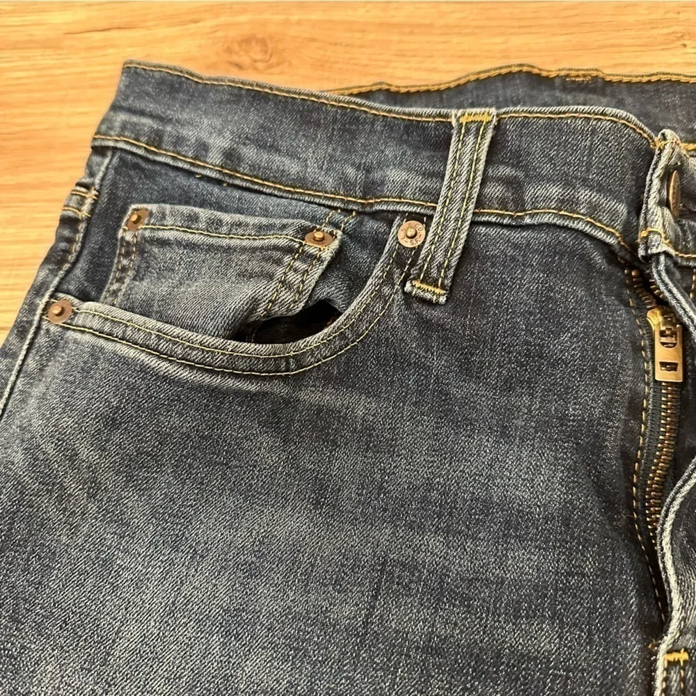 Men’s Levi’s Dark Wash Denim